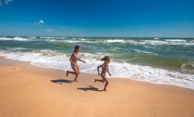 Plages surveillées à Carnon et Palavas : se baigner en famille en toute sécurité